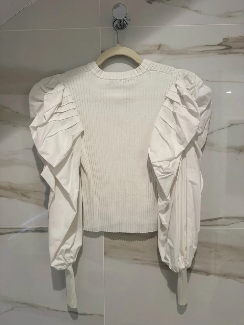 Zara white puff sleeve blouse-Med